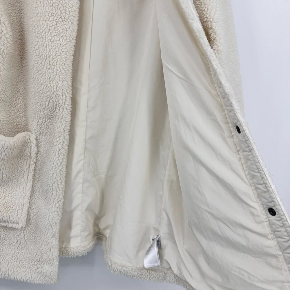 GAP cozy sherpa
